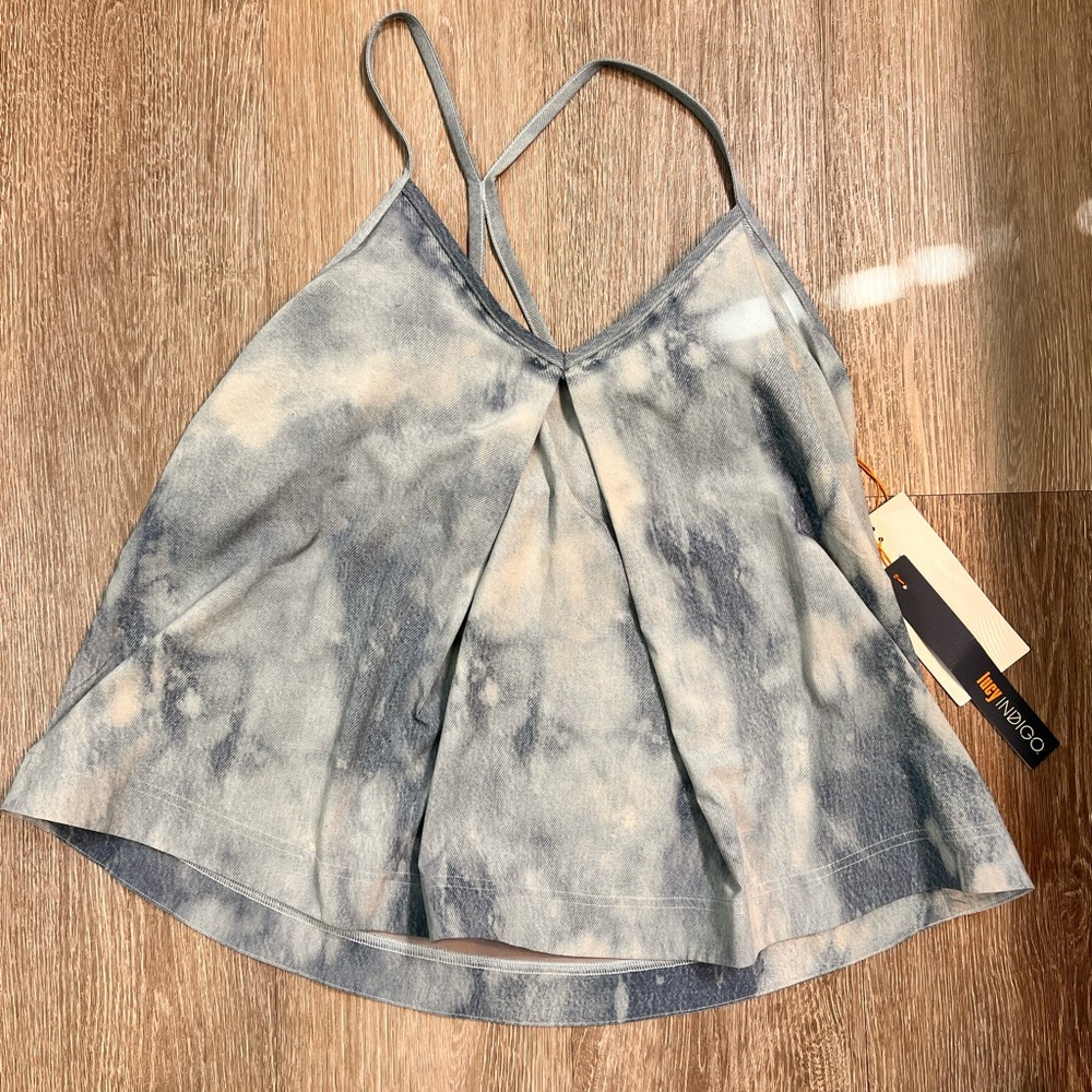 Lucy flowy tank top